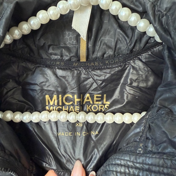 Michael Kors Down Puffer Vest in Black - XS - Picture 2 of 9